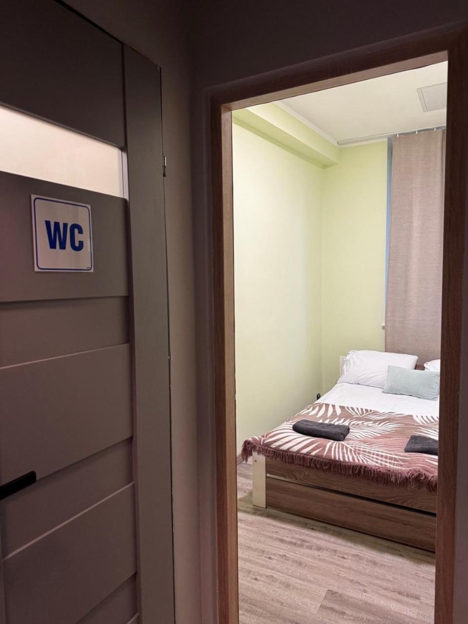 Pini Hostel - Przytulne Pokoje W Centrum Krakowa Rum bild